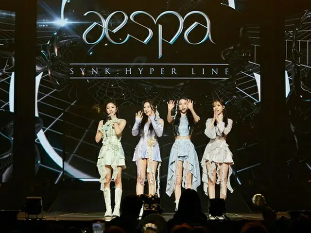 「東方神起」チャンミン-「SJ」ウニョク-「SHINee」KEY（キー）＆ミンホなど、「aespa」の初コンサートに“SMTOWNファミリー”が応援
