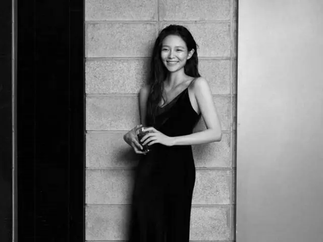 女優イ・ソム、化粧っ気のないすっぴんグラビア…生まれながらの美女