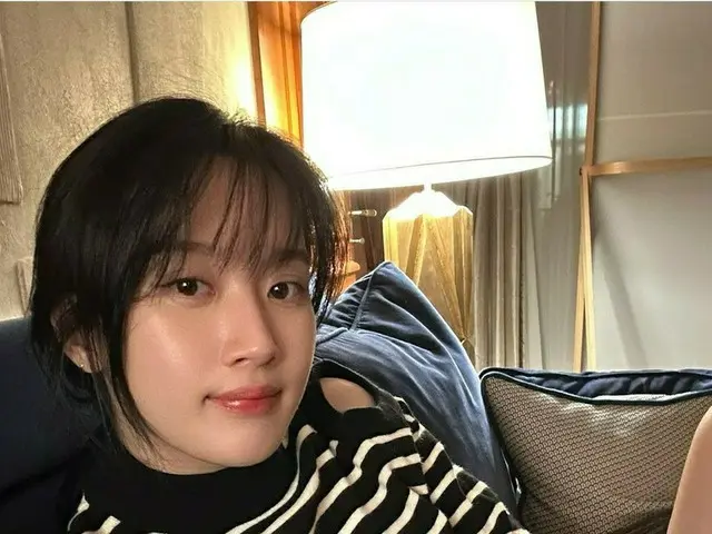 女優ムン・ガヨン、致命的な微笑みにハマるファン続出…1日1ガヨン