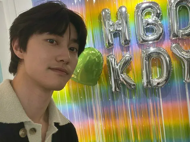 俳優クァク・ドンヨン、誕生日を迎えてファンたちにあいさつ