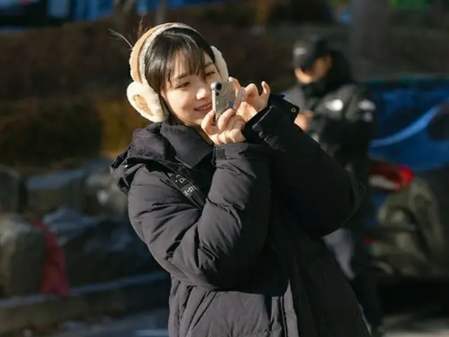 女優ピョ・イェジン、「模範タクシー2」撮影現場公開…こんなにラブリーなことある！？