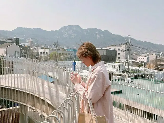 「SHINee」オンユ、さわやかな日常を共有…“Circleだね”