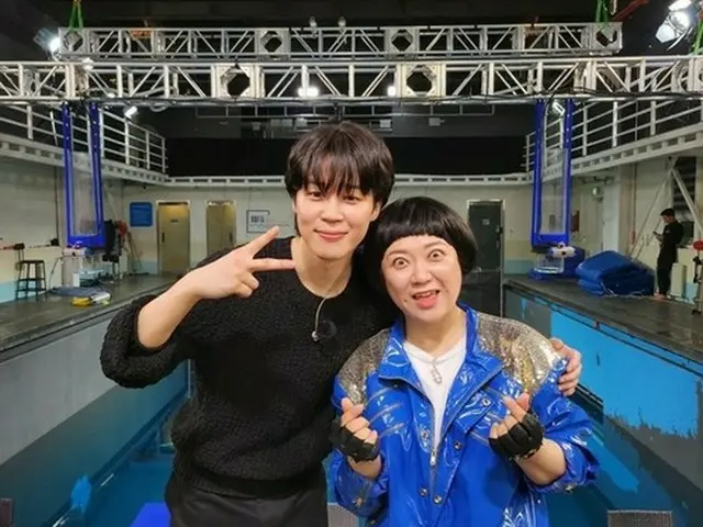 「BTS（防弾少年団）」ジミン、キム・スクに優しく肩組み&チョ・セホにご祝儀300万ウォン？…“みんなが惚れた”=「ホン＆キムのコイントス」