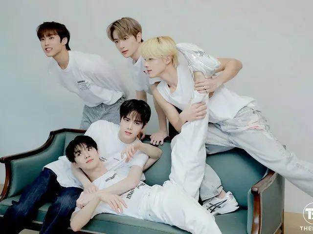「THE BOYZ」、グラビア撮影現場ビハインドを公開!!