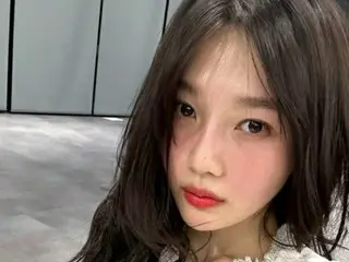 「Red Velvet」ジョイ、赤いほっぺで清純美が爆発