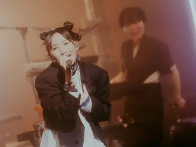 YOASOBI、新宿・東急歌舞伎町タワー内『THEATER MILANO-Za』にてTikTok LIVE開催！