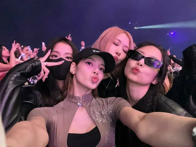 「BLACKPINK」、コーチェラ・フェスティバルをピンク色に染めた！