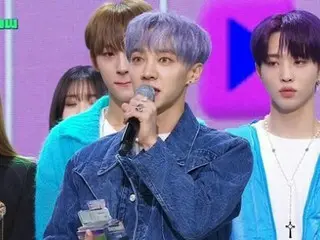 「HIGHLIGHT」イ・ギグァン、「THE SHOW」でソロで初めての1位に!!…“ファンたちのおかげで踊って歌って”