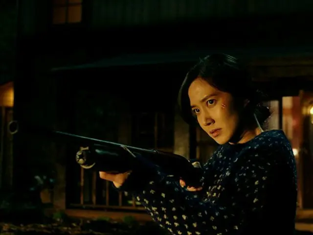 パク・ウンビンが銃をぶっ放す！ 土地を狙う敵に、果敢に立ち向かう姉を熱演 『THE WITCH／魔女　—増殖—』