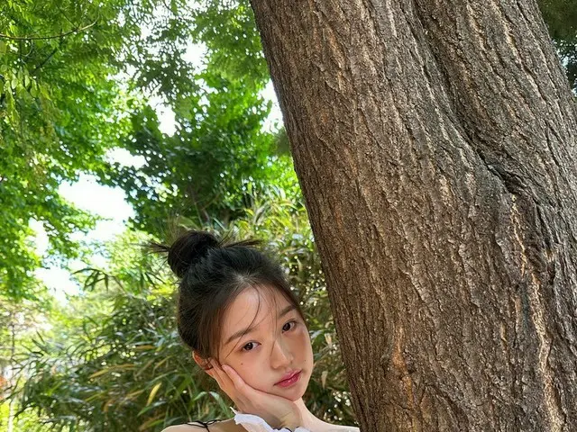 「IVE」チャン・ウォニョン、まるで森の妖精