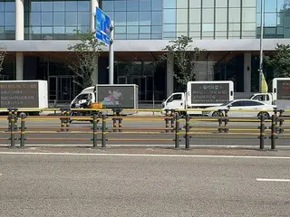 ホットなペアダンスによって分裂寸前のENHYPENのファン集団