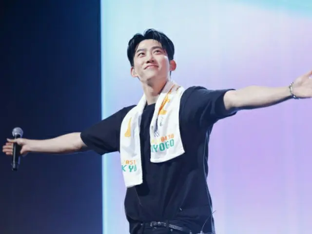 「2PM」テギョン、日本ファンミーティングが大盛況…“たくさんの愛をありがとう”