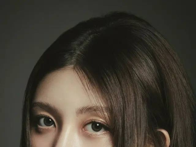「IVE」ガウル、グラビア公開…シックなミックス マッチ スタイリング（動画あり）