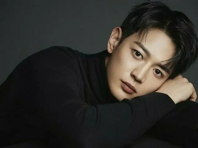 「SHINee」ミンホ、「第2回青龍シリーズアワード」で6部門の候補に！