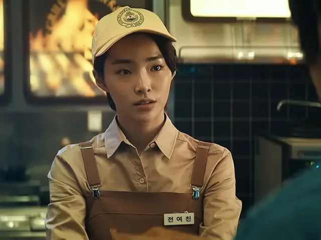 イ・ジャンウとの熱愛を発表した女優ってこの人だった