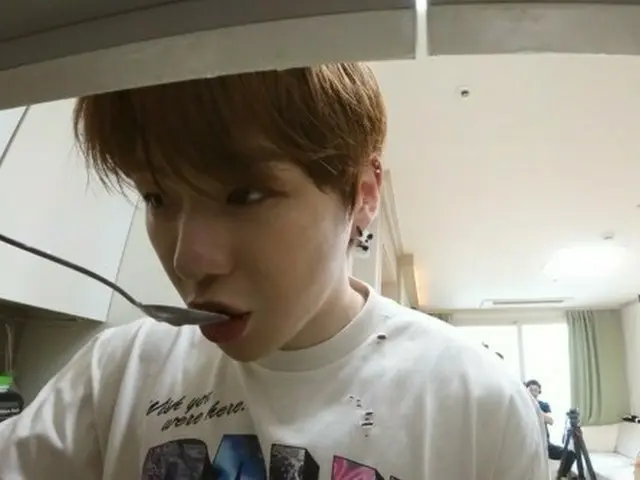 カンダニエル（KANGDANIEL）、「家事する男たち」で意外な魅力を爆発…“家事アイドル”に変身