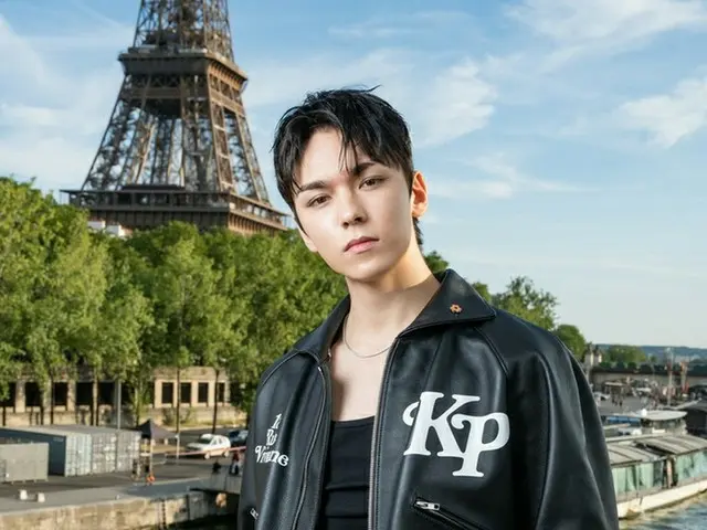 「SEVENTEEN」バーノン、グローバルアンバサダーとして「KENZO 2024 S/S」のファッションショーに出席