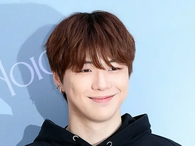 【フォト】カンダニエル（KANGDANIEL）、ファッションブランドのポップストアオープンイベントに参加…笑顔で指ハート