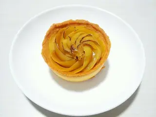 秋を感じる！ファミリーマートで新発売のスイートポテトタルト！