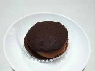 チョコレート好きにはたまらない！ローソンで新発売の特濃ショコラサンド！