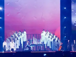 YOSHIKI、東京ドームでTXTらと共演　「ENDLESS RAIN」をパフォーマンス