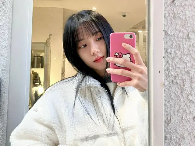「BLACKPINK」ジス、前髪おろしてかわいい魅力