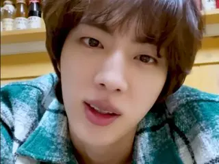 「BTS」JIN、軍服務中にもファンにあいさつ…「みなさんにいつも会いたい」（動画あり）