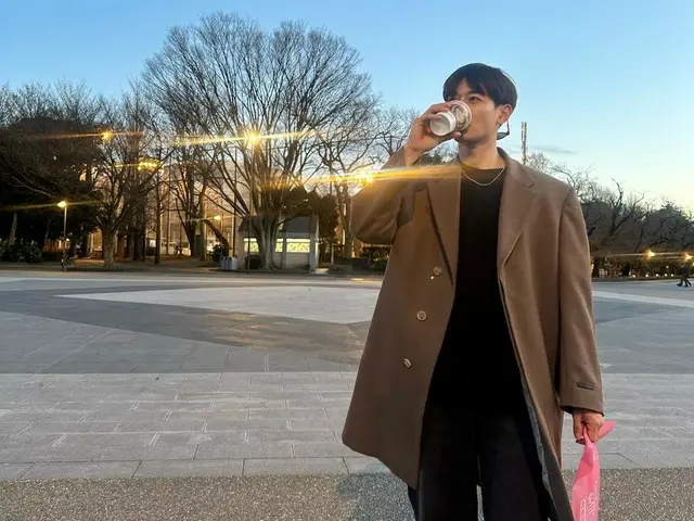 「SHINee」ミンホ、東京都美術館を見学する日常を公開