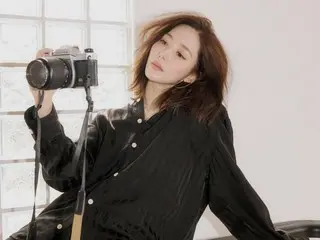 女優パク・ミニョン、カメラを持って独歩的な雰囲気