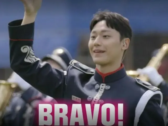 軍服務中の俳優イ・ドヒョン、「バックパッカー2」にサプライズ登場…元気な姿にファン歓喜