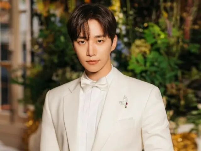 「2PM」ジュノ、スーツ姿でダンディな魅力アピール…感動的なビジュアル