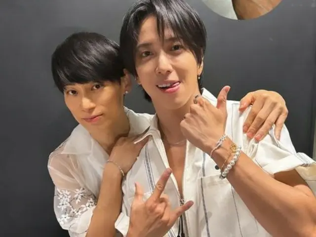 「CNBLUE」ジョン・ヨンファ、「UVERworld」との対バンドライブに感動…たくやとのツーショットもまぶしい