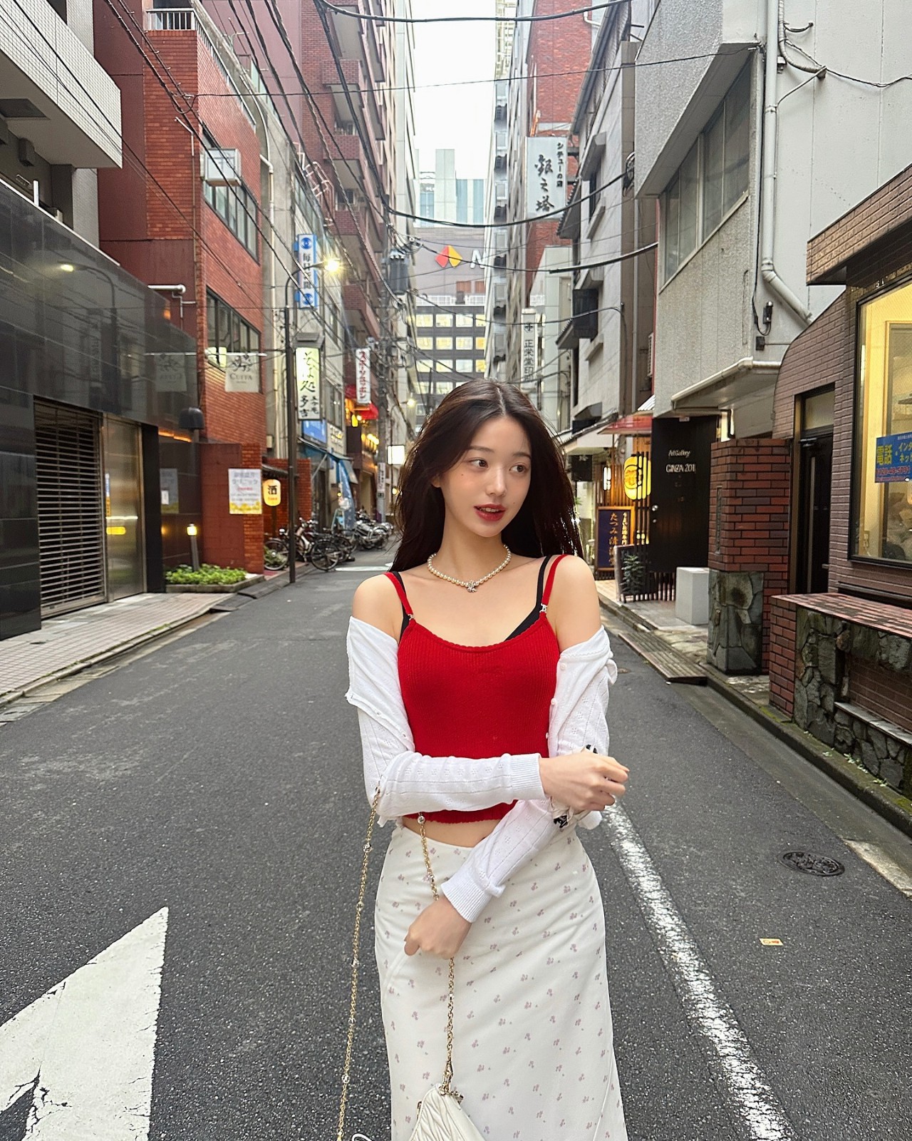 東京ストリートガールズ IVE」チャン・ウォニョン、東京でのMZ女神の日常…分厚いカツ丼からコンビニまで満喫 | K-POP、韓国エンタメニュース、取材レポートならコレポ！