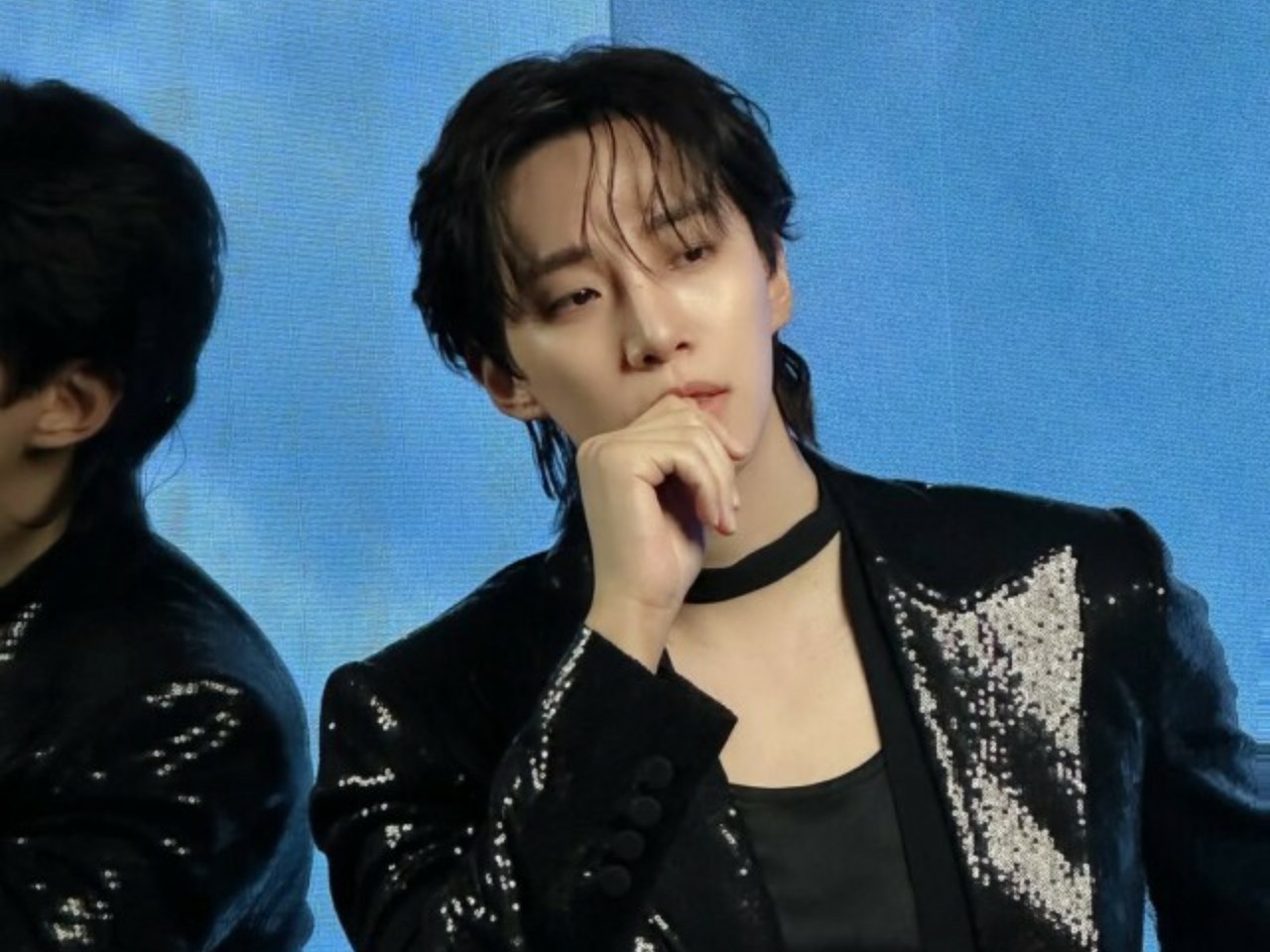 2PM」ジュノ、ブラック＆ホワイトのカリスマ性アピール…ファンコンMD