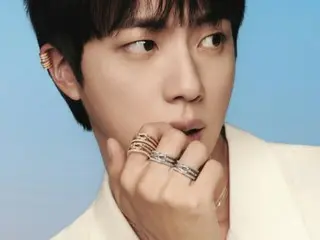 「BTS」JIN、「フレッド」の新しいキャンペーンビジュアル公開