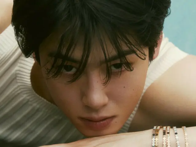 「ASTRO」チャウヌとショーメが共にしたファッションマガジンのグラビアを公開