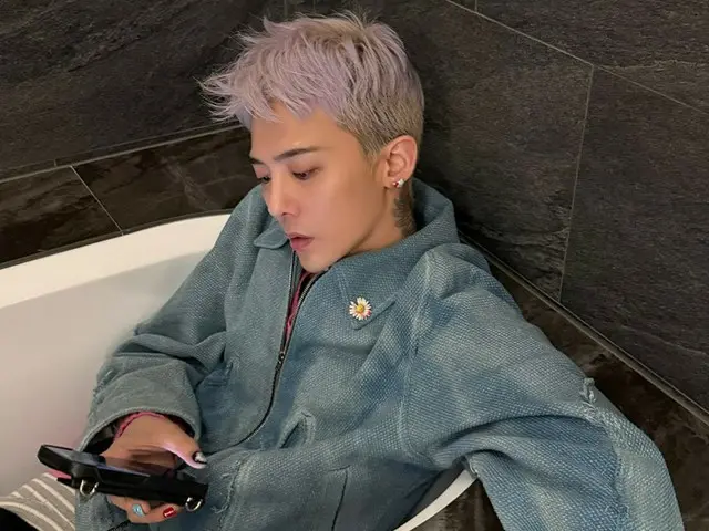 G-DRAGON（BIGBANG）、シャープになったフェイスライン…浴槽の中で撮った写真も公開