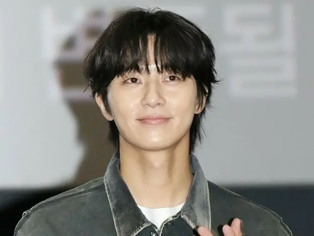 脳腫瘍患者を助けた俳優パク・ソジュン、自身が助けた子どもの家族から届いた手紙に感動…“もう一度一生懸命生きなければと決心しますね”