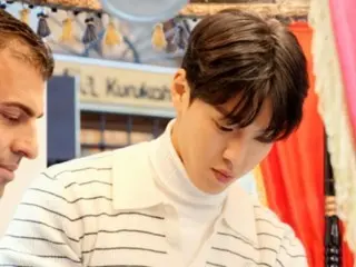 「MONSTA X」ショヌ、トルコでバリスタに変身（コンビニレストラン）