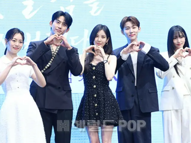 【フォト】「2PM」テギョン＆「少女時代」ソヒョンなどドラマ「主役の初体験、私が奪っちゃいました」の主役たち、 制作発表会に出席