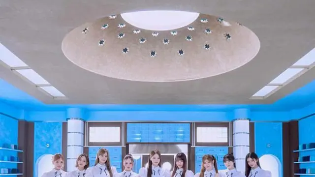 NiziU、ライブBlu-ray発売決定　「AWAKE」千秋楽を余すことなく収録