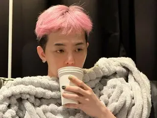 G-DRAGON（BIGBANG）、ピンクファッションがよく似合う…ナチュラルでヒップな感じ