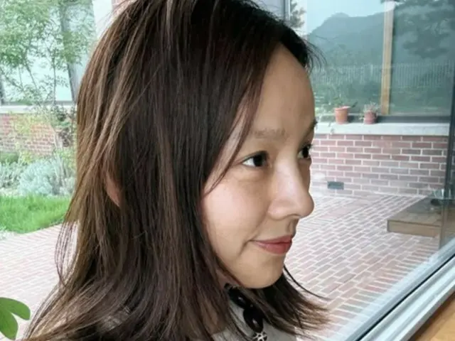イ・ヒョリ、ただ笑っただけなのに…ナチュラルな美しさで視線くぎ付け
