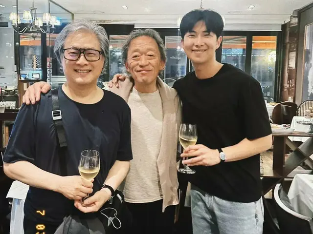 「BTS」RM、パク・チャヌク監督＆指揮者チョン・ミョンフン氏とのスリーショットを公開…“ワールドクラスの出会い”