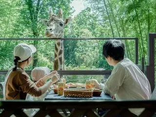 市原市のアニマルグランピング「THE BAMBOO FOREST」、「キリンと朝食」オプションと夏限定イベントを再開
