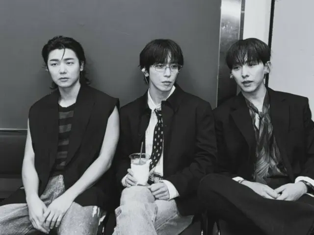 「CNBLUE」ジョン・ヨンファ、モノクロ写真でいっそうシックに…「あるステキな 」