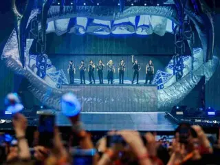 「Stray Kids」、オランダのヨハン・クライフ・アレナでのコンサートが大成功…ヨーロッパツアーの幕開け