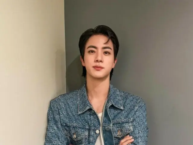 「BTS」JIN、北米ファンコンツア幕開け…「一緒に笑って、一緒に歌った瞬間。幸せな記憶としてずっと大切にします」