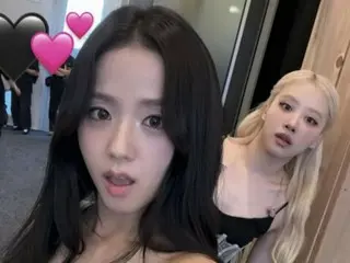「BLACKPINK 」ジス、メンバー達と真のケミ発散した自撮り大放出