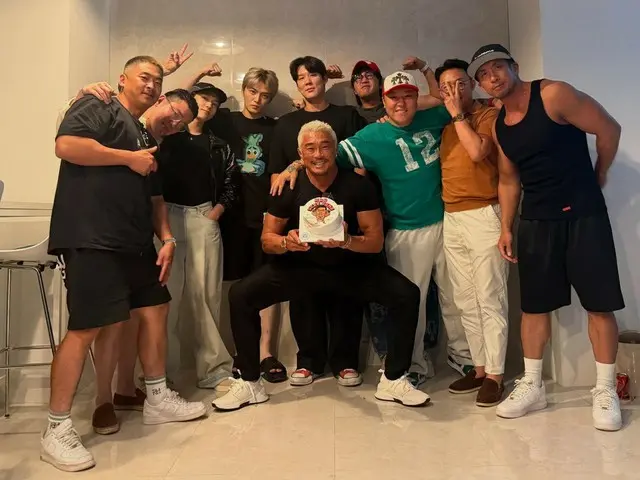 秋山成勲、誕生日パーティーにチャン・グンソク＆ジェジュン＆イム・シワンなどが集合…“私は幸せな人”